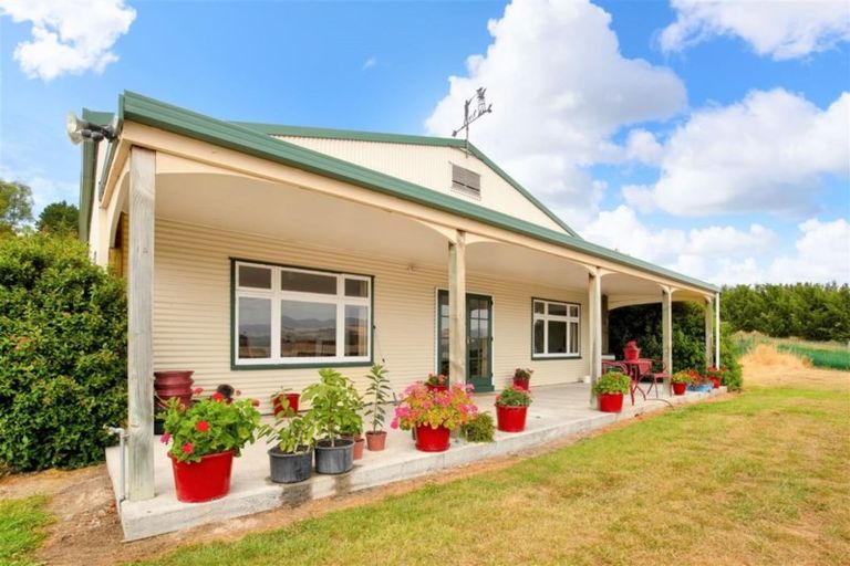 Photo of property in 521 Hawarden Hurunui Road, Hawarden, 7385