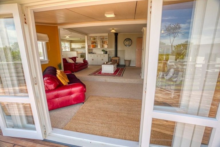 Photo of property in 16 Cargills Road, Barrytown, Runanga, 7873