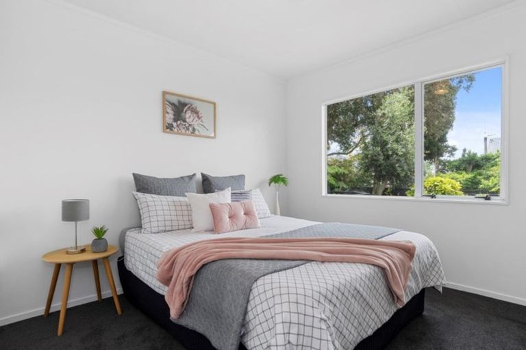 Photo of property in 9a Henderson Crescent, Parkvale, Tauranga, 3112