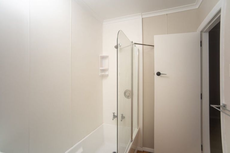 Photo of property in 16 Manchester Street, Patea, 4520