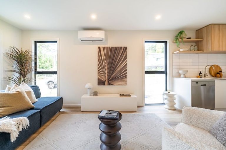Photo of property in 2/3 Raukawa Street, Stokes Valley, Lower Hutt, 5019