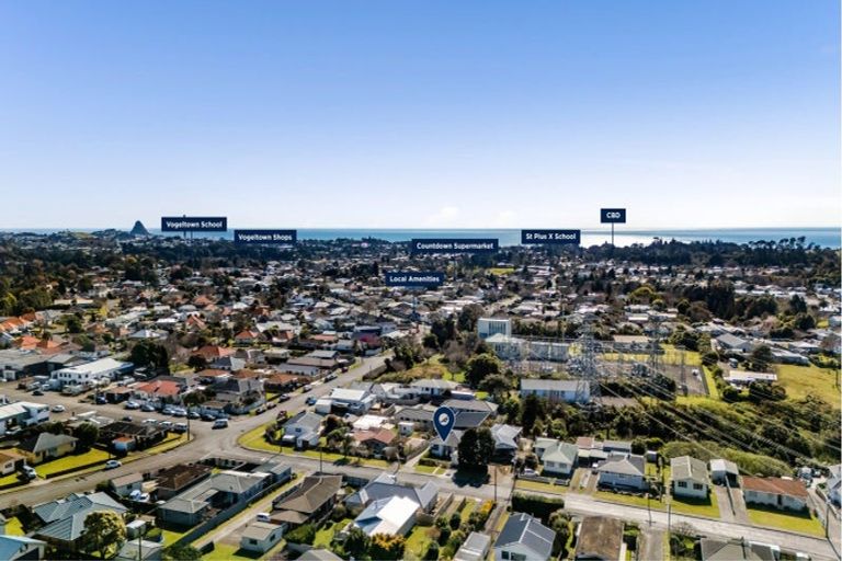 Photo of property in 7 Saxton Road, Upper Vogeltown, New Plymouth, 4310