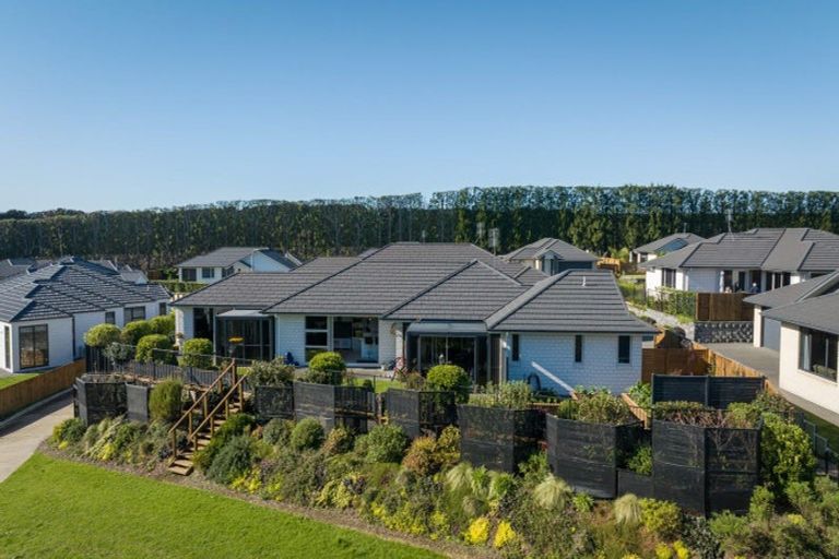 Photo of property in 15 Layla Place, Katikati, 3178