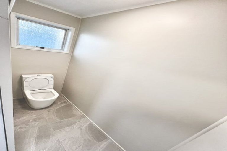 Photo of property in 2 Misty Place, Papatoetoe, Auckland, 2025