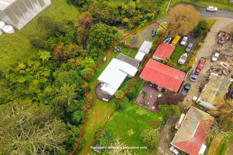 Photo of property in 14 Blue Gum Avenue, Silverdale, 0932