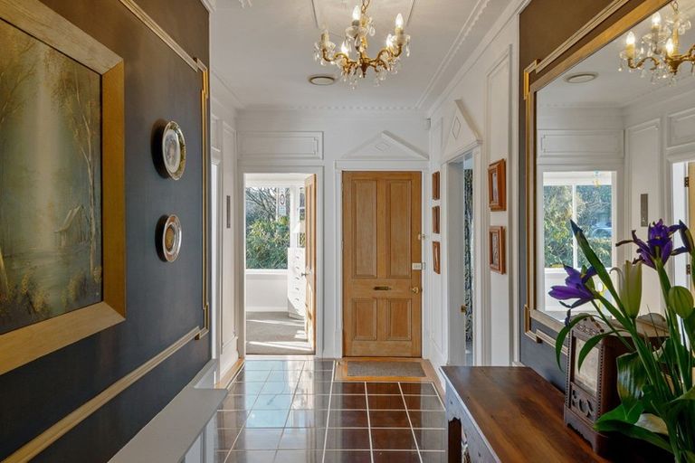 Photo of property in 2 Girvan Street, Fendalton, Christchurch, 8041