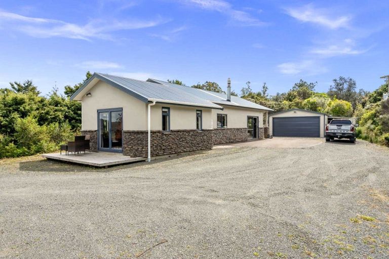 Photo of property in 1534 Ngunguru Road, Ngunguru, Whangarei, 0173