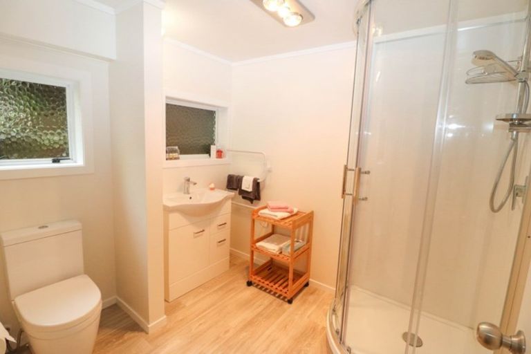 Photo of property in 19 Adams Road, Thornton Bay, Thames, 3575