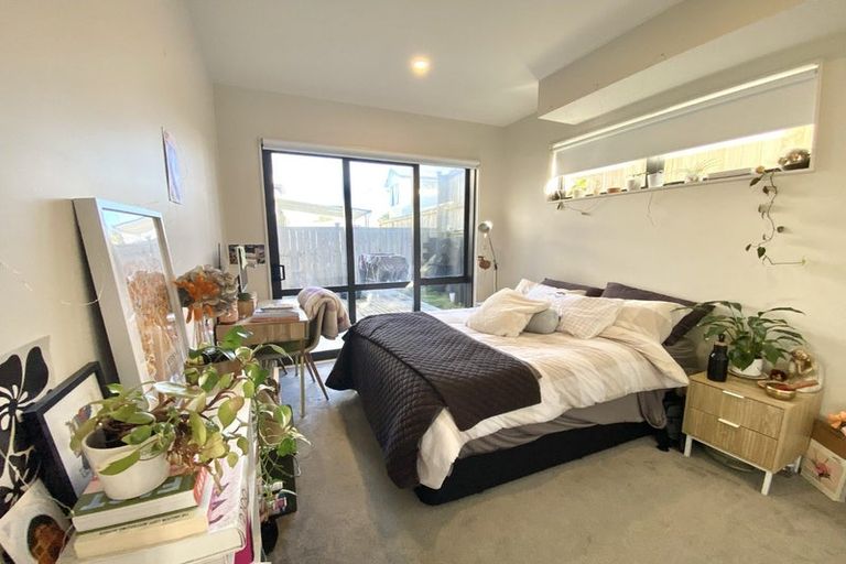 Photo of property in 2c Dorricott Avenue, Hobsonville, Auckland, 0616