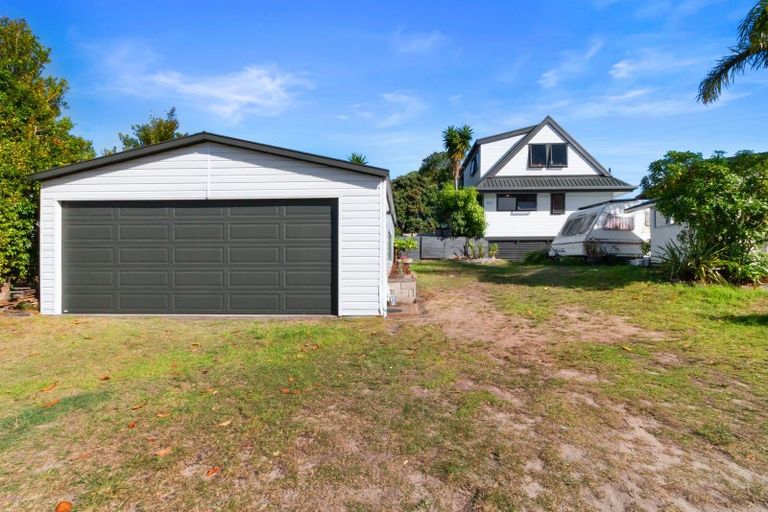 Photo of property in 200 Vista Paku, Pauanui, Hikuai, 3579