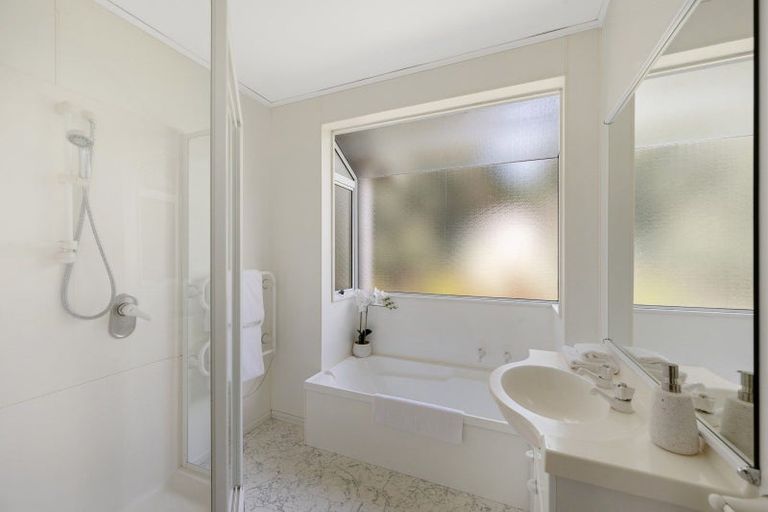 Photo of property in 24 Church Road, Taradale, Napier, 4112