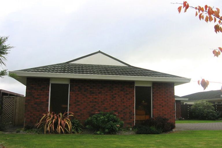 Photo of property in 56 Pencarrow Street, Highbury, Palmerston North, 4412