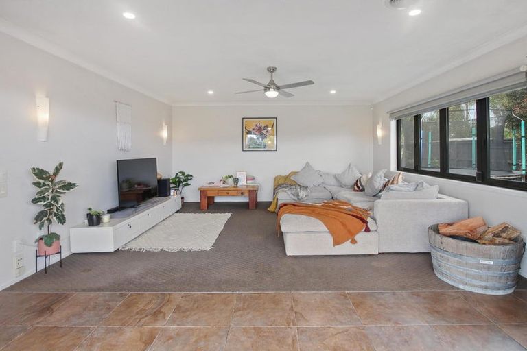 Photo of property in 5 Goble Road, Clarks Beach, Pukekohe, 2679