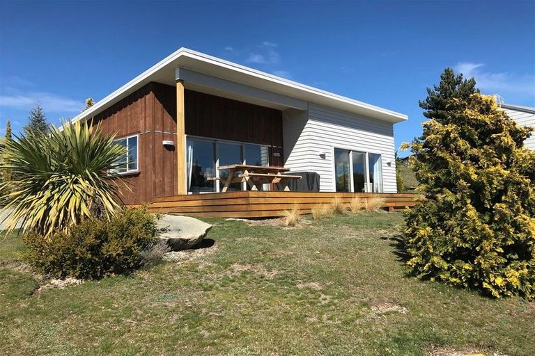 Photo of property in 5 Esther Hope Street, Lake Tekapo, 7999