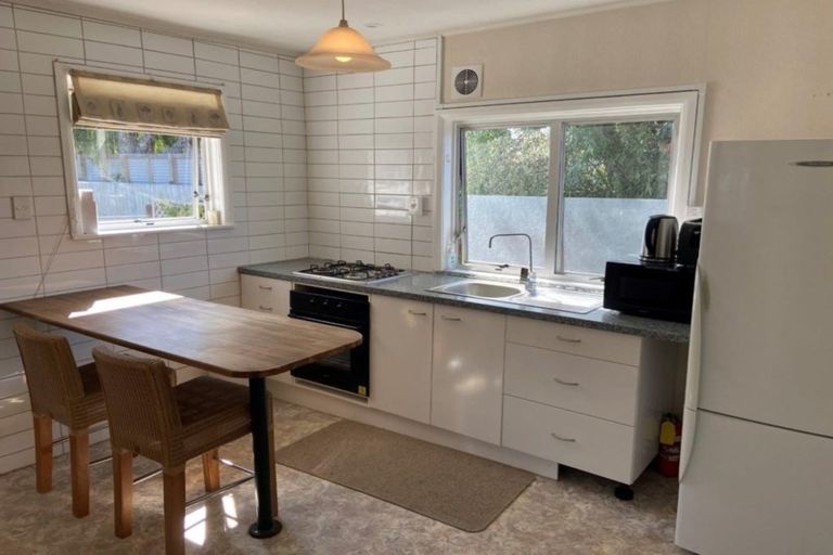 Photo of property in 1259 Papamoa Beach Road, Papamoa Beach, Papamoa, 3118