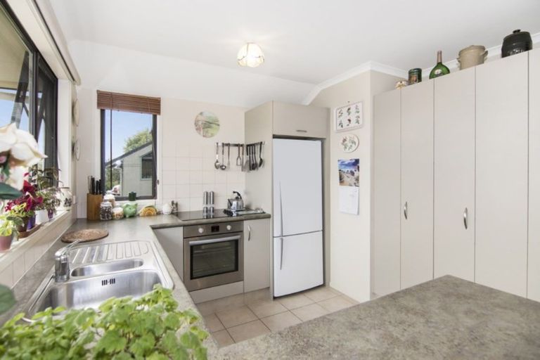 Photo of property in 19 Treeton Place, Wakefield, 7025