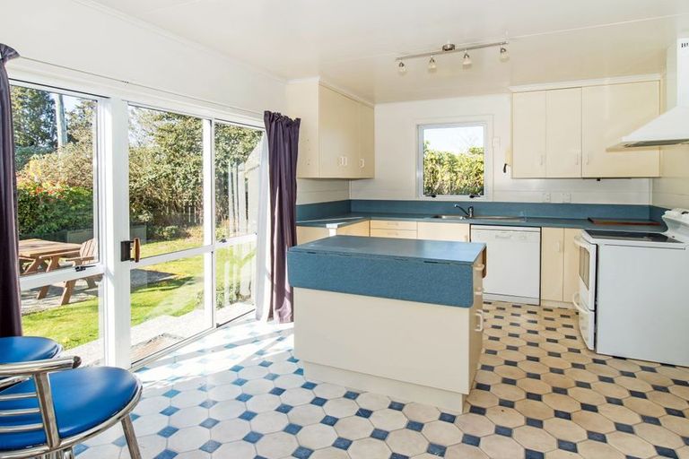 Photo of property in 125 Main North Road, Geraldine, 7930