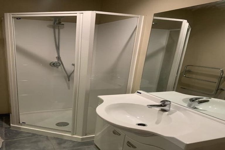 Photo of property in Atrium Apartments, 3i/154 The Terrace, Wellington Central, Wellington, 6011