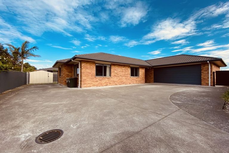 Photo of property in 69a Taradale Road, Onekawa, Napier, 4110