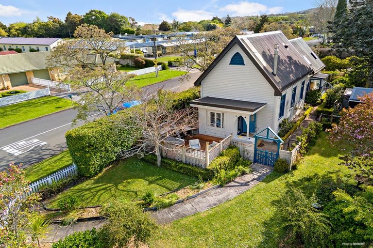 Photo of property in 79 George Crescent, Buckland, Pukekohe, 2677