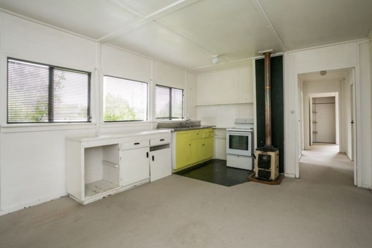 Photo of property in 31 Plassey Street, Havelock North, 4130