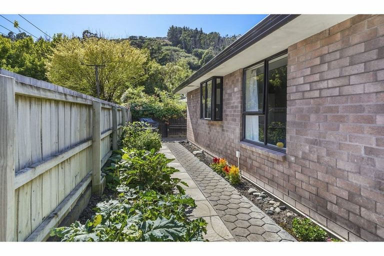 Photo of property in 1 Bowenvale Avenue, Cashmere, Christchurch, 8022