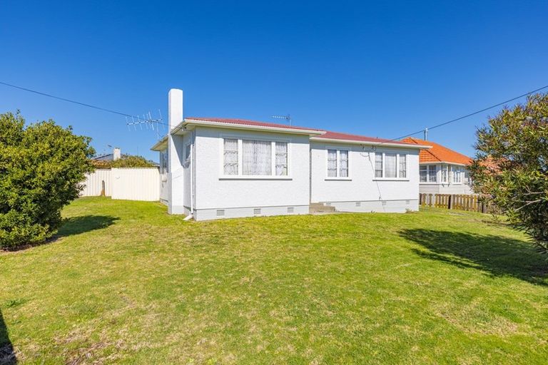 Photo of property in 23 Kauri Street, Gonville, Whanganui, 4501