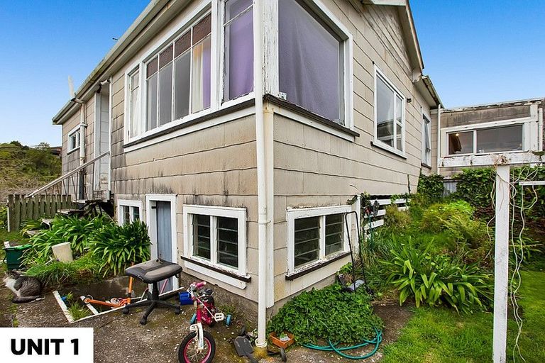 Photo of property in 46 Frankley Road, Westown, New Plymouth, 4310