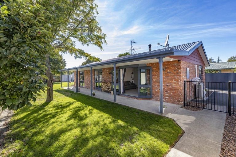 Photo of property in 2560 Bealey Road, Hororata, Darfield, 7572