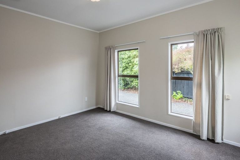 Photo of property in 74 Rimu Street, Waikanae, 5036