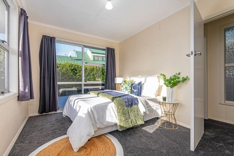 Photo of property in 24 Salisbury Avenue, Terrace End, Palmerston North, 4410