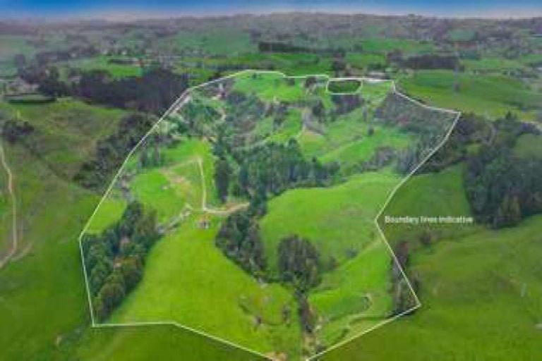 Photo of property in 24 Falls Road, Hunua, Papakura, 2583