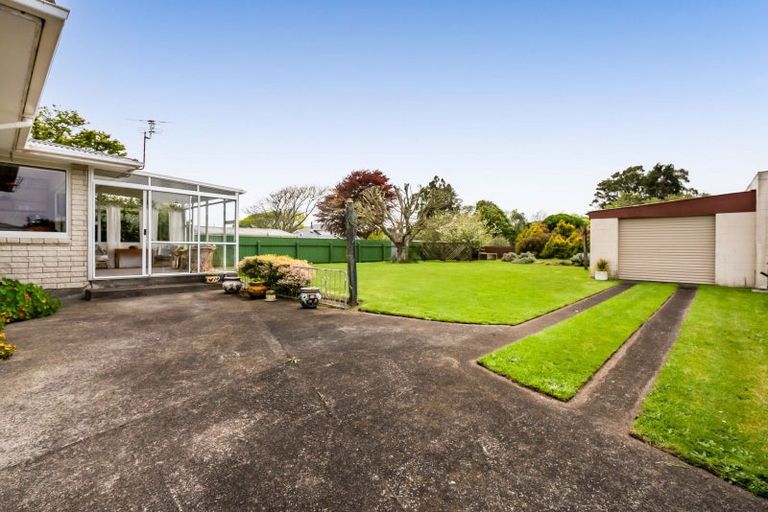 Photo of property in 6 Graham Street, Eltham, 4322