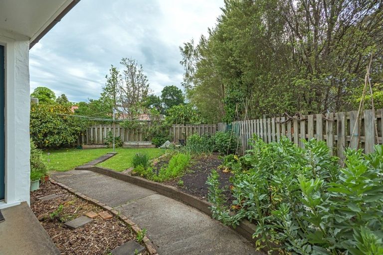 Photo of property in 35 Wanganui Road, Marton, 4710