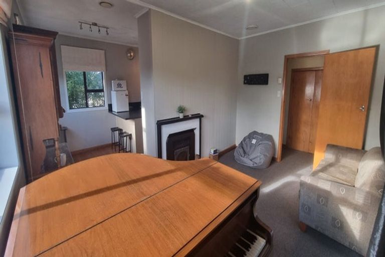 Photo of property in 10 Grierson Place, Pukekohe, 2120