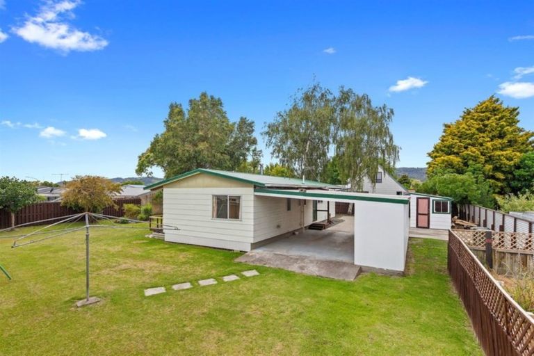 Photo of property in 17 Wikepa Place, Whakatane, 3120