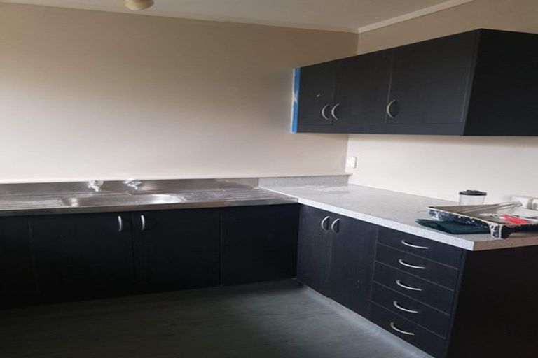 Photo of property in 1/107a Ferguson Street, West End, Palmerston North, 4412