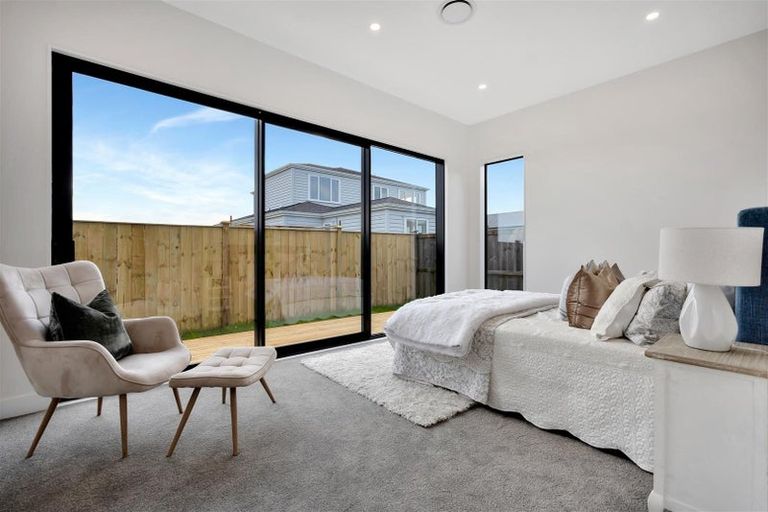 Photo of property in 14 Waka Ama Road, Karaka, Papakura, 2113