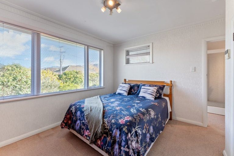 Photo of property in 36 Totara Park Road, Clouston Park, Upper Hutt, 5018