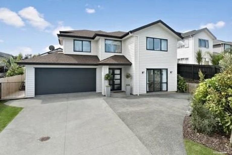 Photo of property in 11 Parkview Drive, Gulf Harbour, Whangaparaoa, 0930