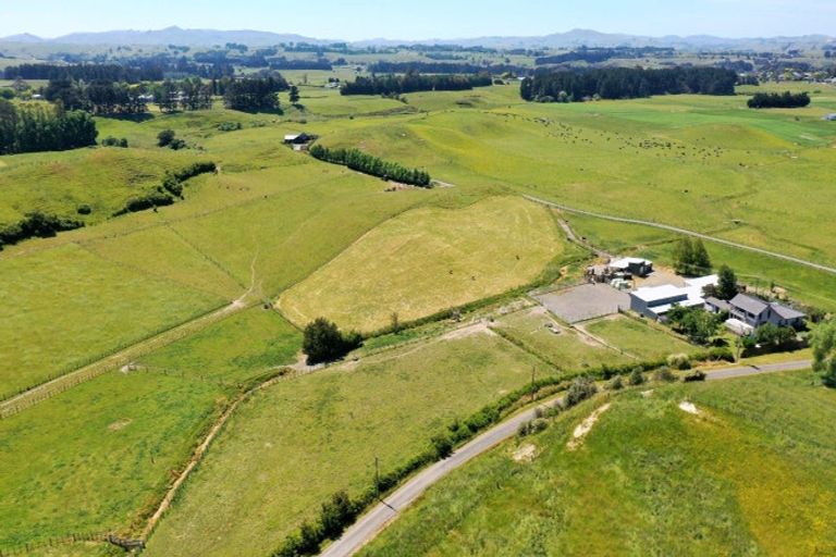 Photo of property in 94 Glengarry Road, Dannevirke, 4978