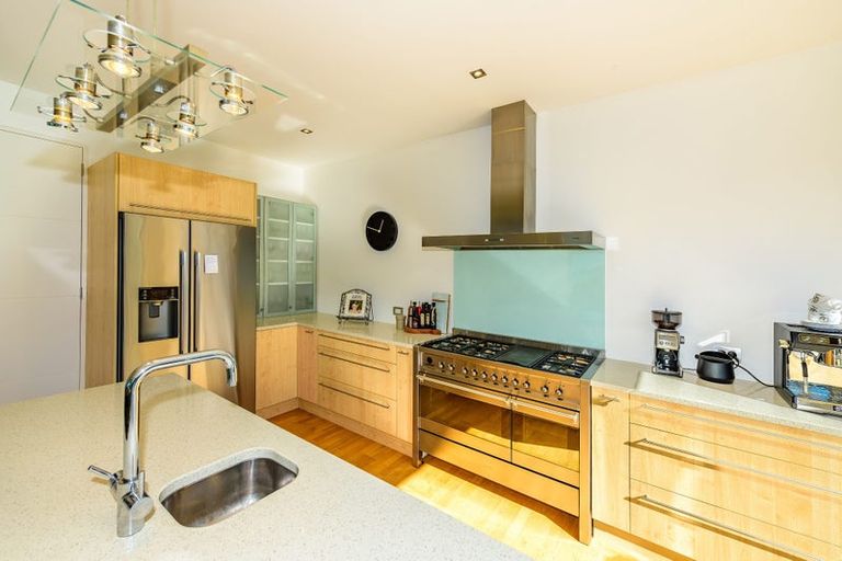 Photo of property in 115 Main Road, Governors Bay, Lyttelton, 8971