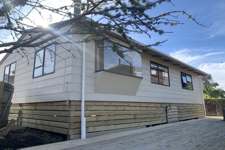 Photo of property in 41c Langton Road, Stanmore Bay, Whangaparaoa, 0932