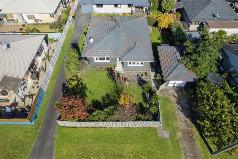 Photo of property in 60 Pemberton Crescent, Greerton, Tauranga, 3112