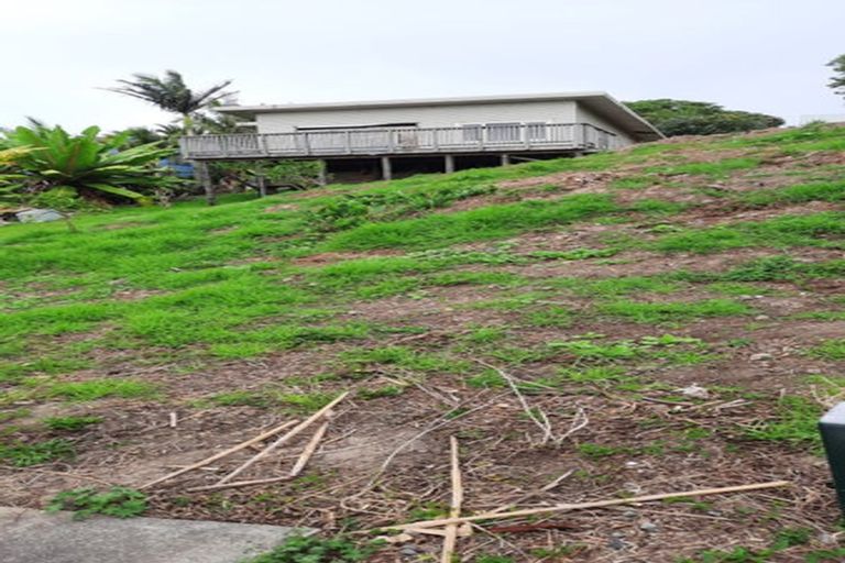 Photo of property in 10 Matakohe Place, Portland, Whangarei, 0178