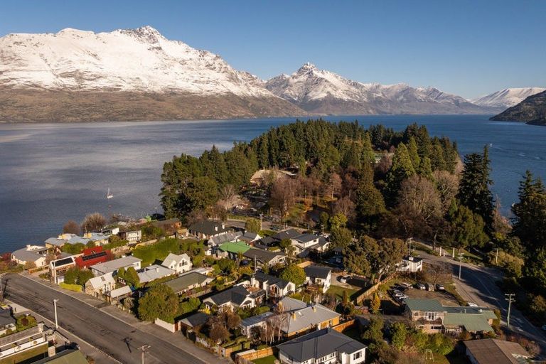 Photo of property in 7 Brisbane Street, Queenstown, 9300