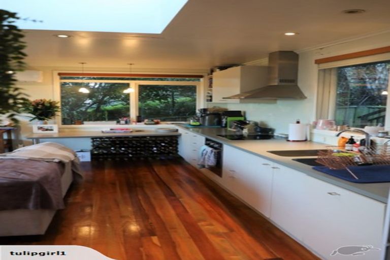 Photo of property in 58 Madras Street, Khandallah, Wellington, 6035