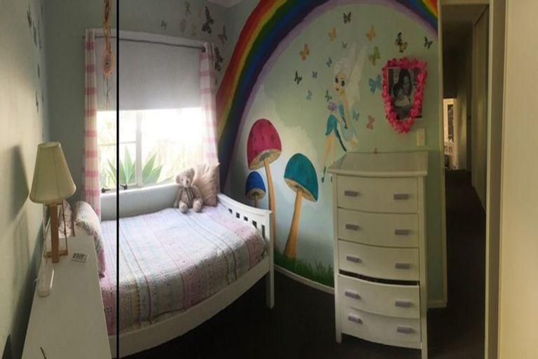 Photo of property in 14 Shannon Place, Torbay, Auckland, 0630