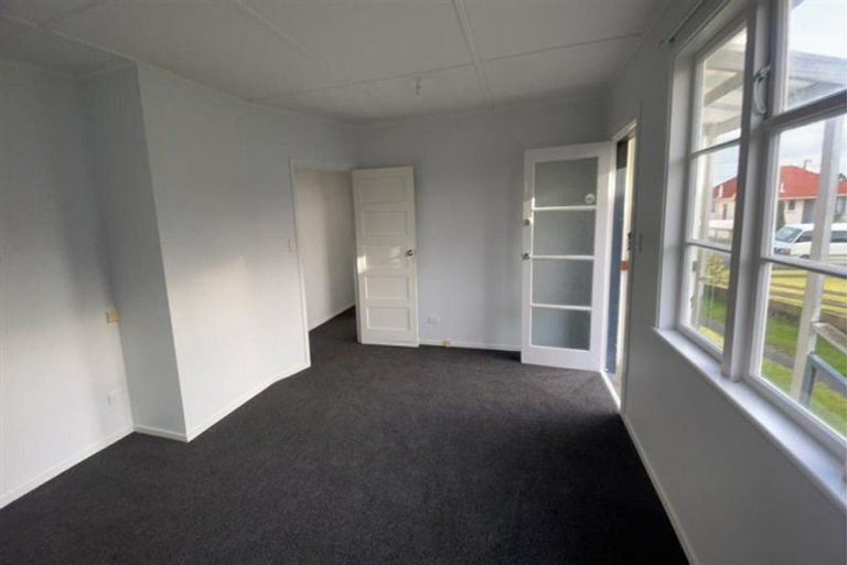 Photo of property in 5 Elm Street, Gonville, Whanganui, 4501