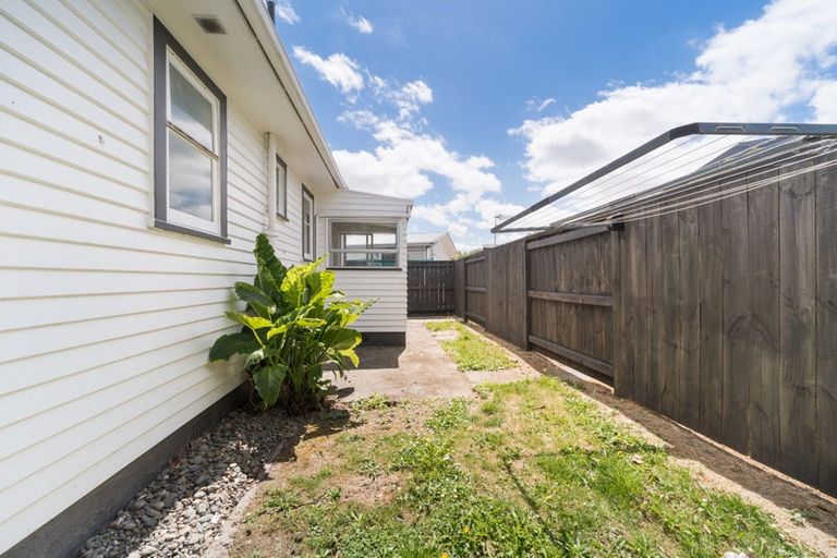 Photo of property in 36 Ronberg Street, Highbury, Palmerston North, 4412